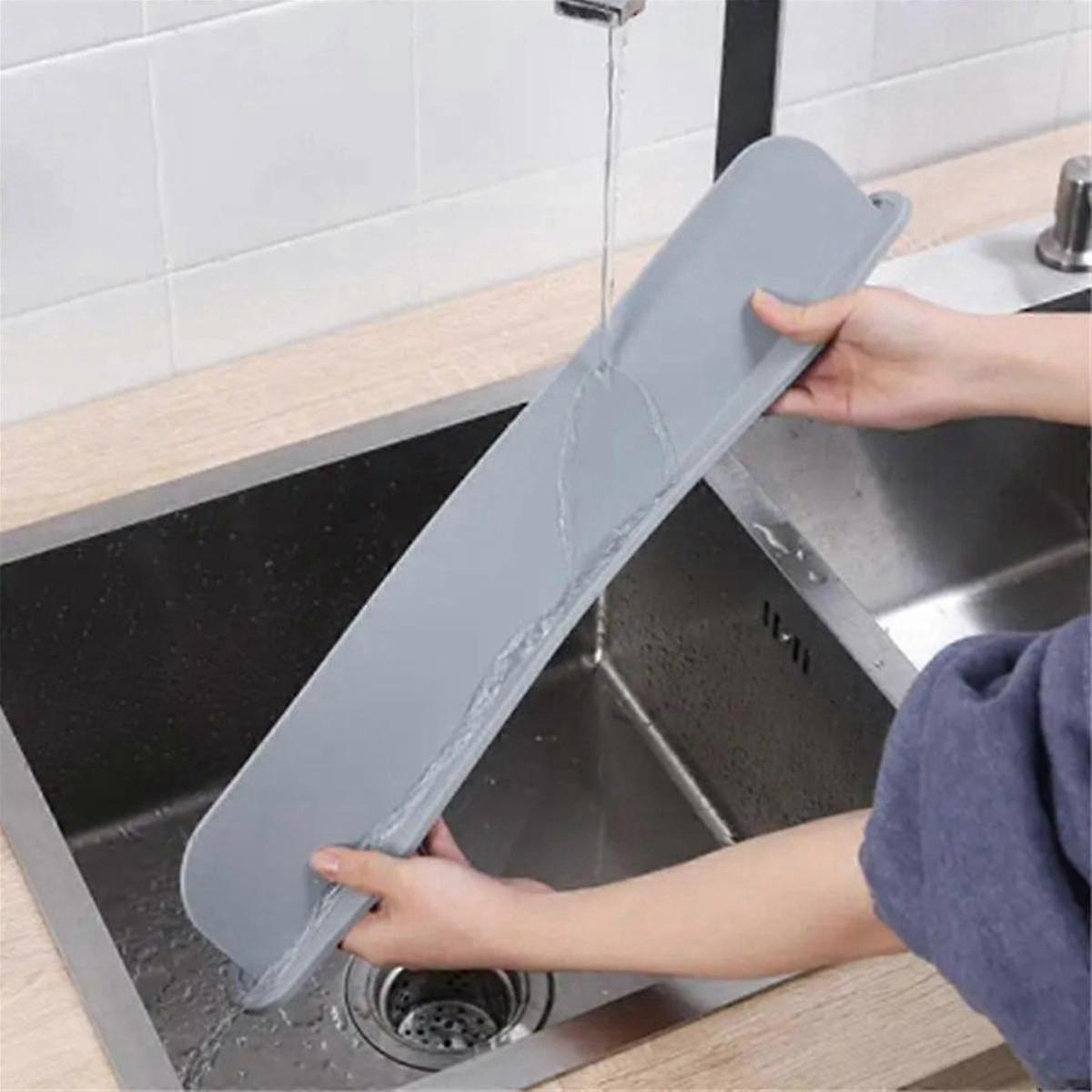 Imported Sink Splash Guard ( 50% Off 😍 )